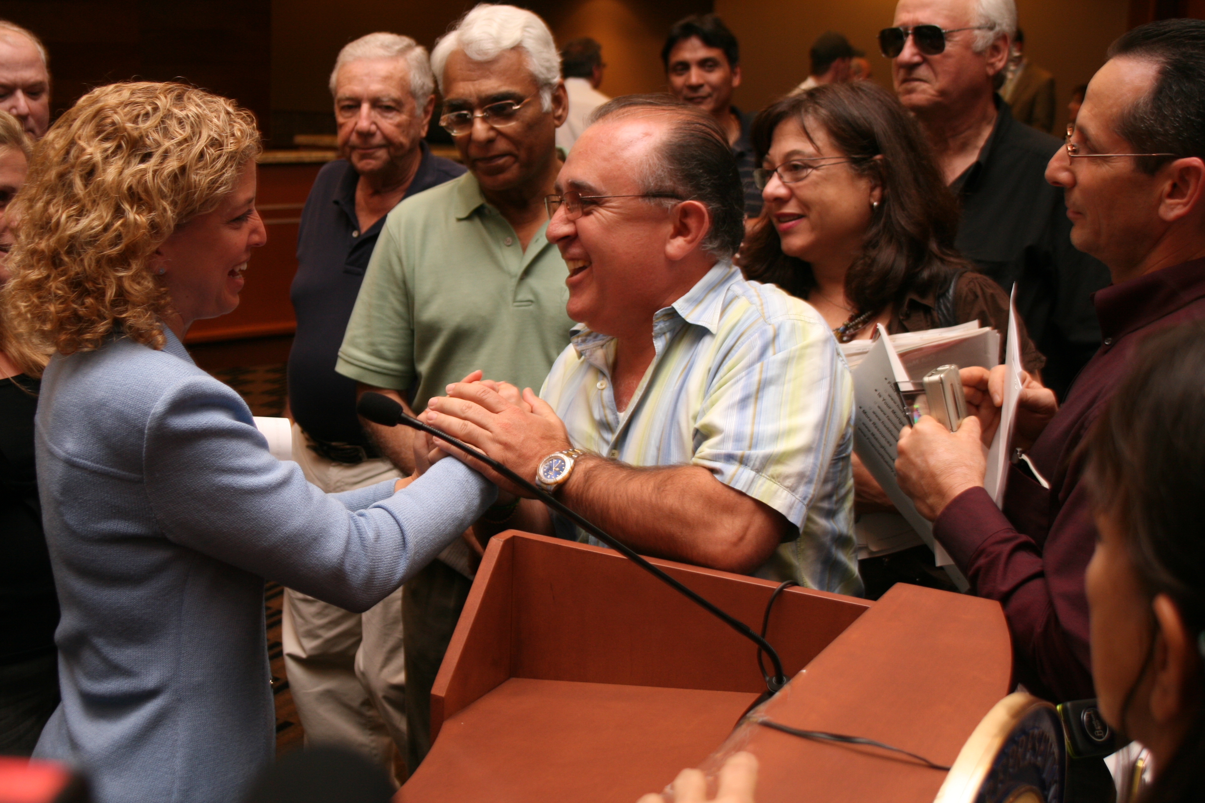 photo, Rep. Wasserman Schultz discussed the benefits of the American Recovery and Reinvestment Act with her constituents at a town hall meeting in Weston, April 2009.